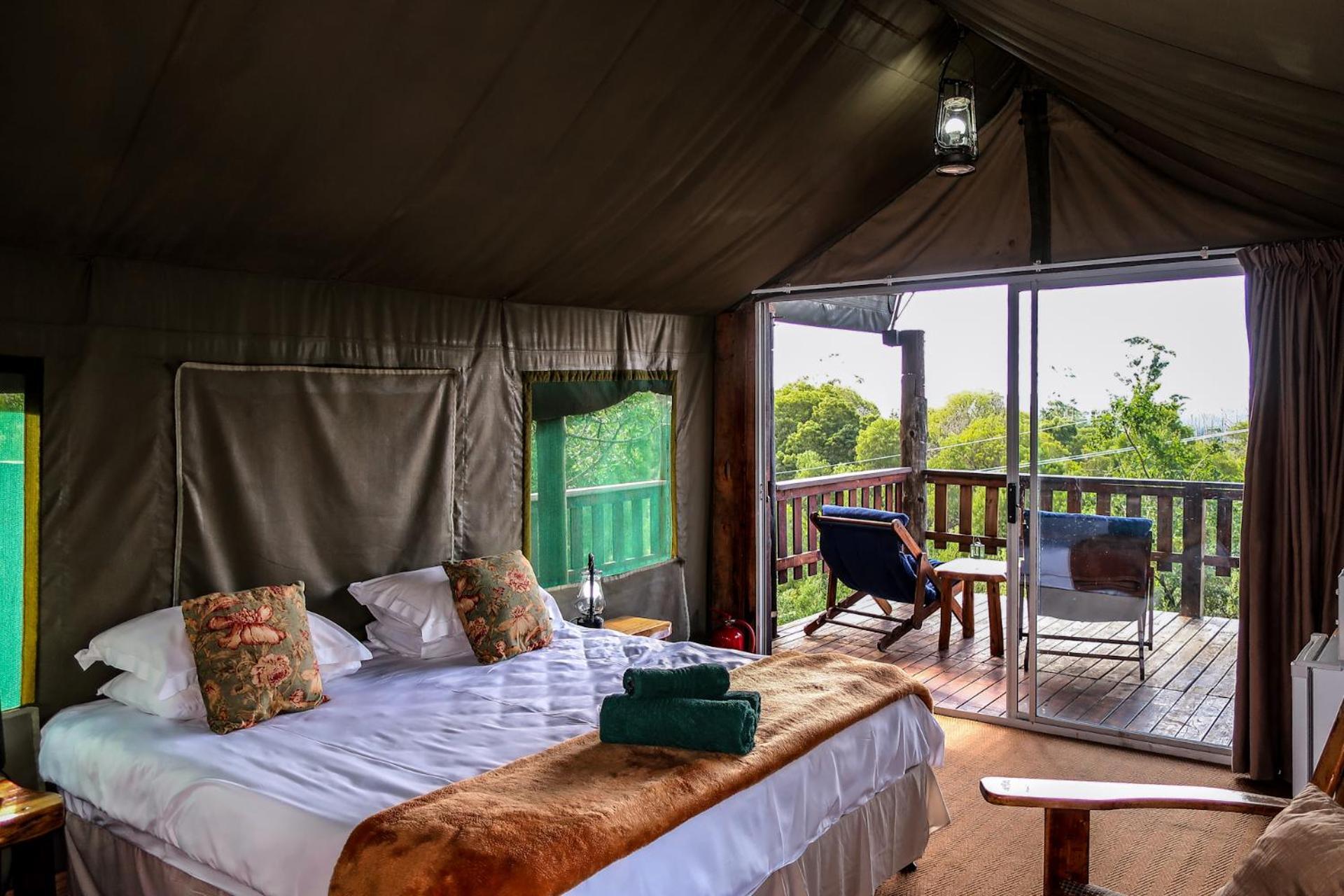 Fernhill Tented Treehouses Rheenendal Chambre photo